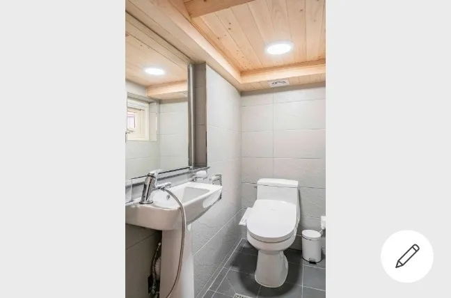 [Aewol, Jeju] A cozy, white-toned, three-room, two-story house with a private pool. 61