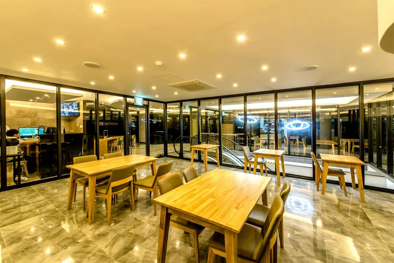 [Seogwi-dong, Seogwipo] Ocean view terrace and bathtub, 1 double bed and 1 single bed Hotel A 9