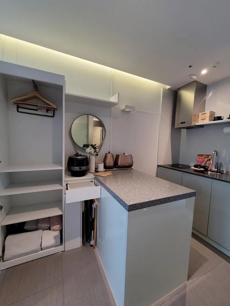 [Topyeong-dong, Seogwipo] Quiet healing camp hotel-style one-room in the forest area 11