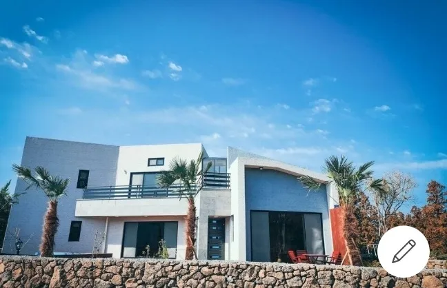[Aewol, Jeju] A cozy, white-toned, three-room, two-story house with a private pool. 75