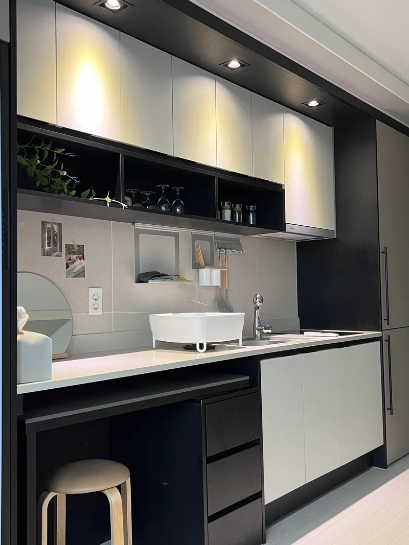[Jung-gu, Daegu] 1 minute from Dongseong-ro/Full option/One room/Safe space/Netflix/Residence 42