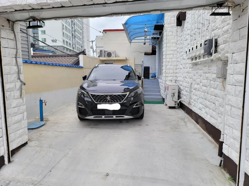 [부산 부산진][부암역5분][방3거실주방1욕실1][무료전용주차장] 101호 30