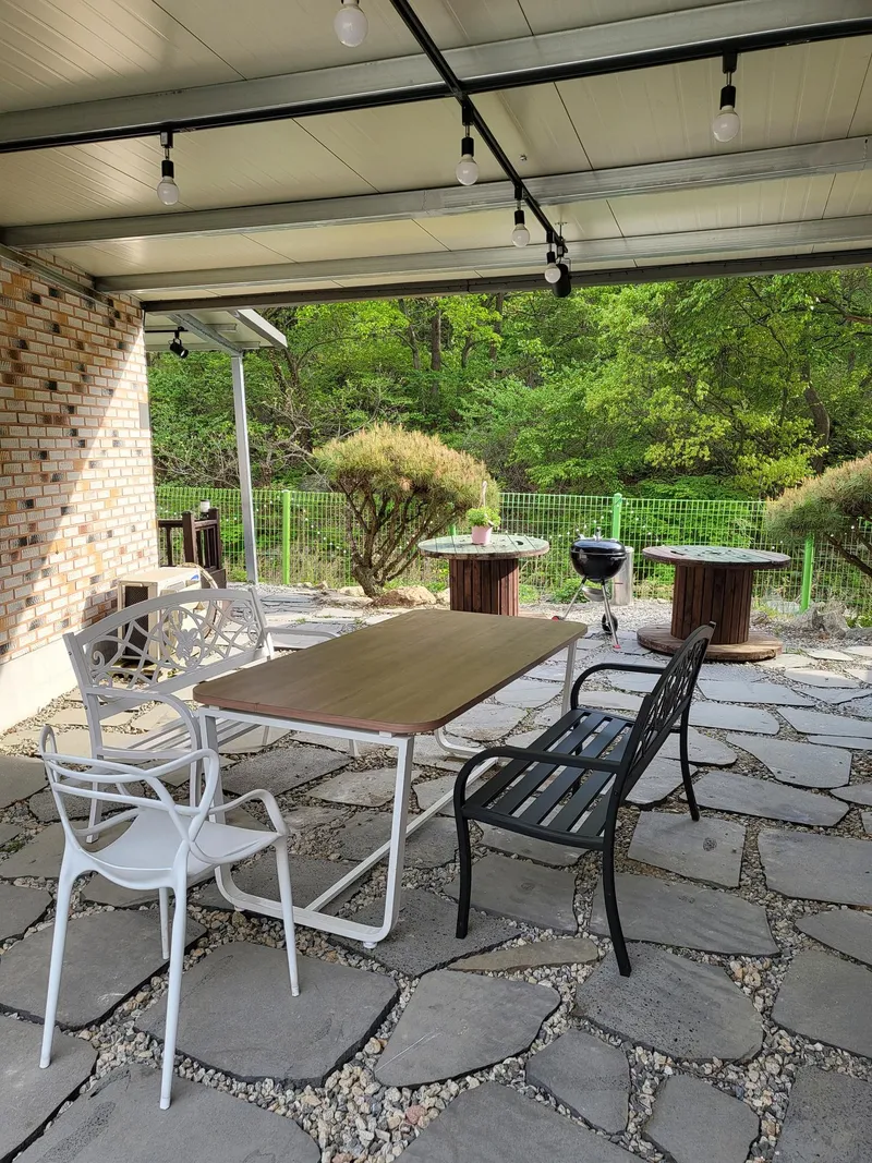 [Eumseong] Detached House No. 1 in the Pristine Valley of the Premium Earthenware Forest 24