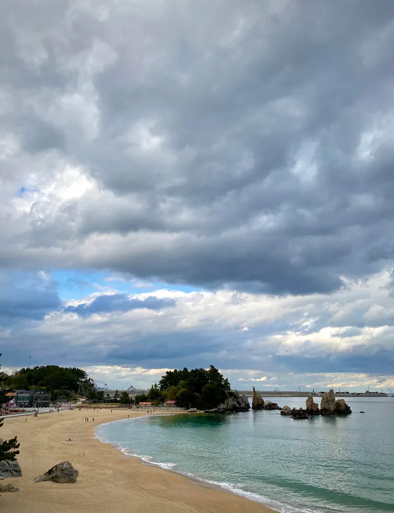 [Donghae] Emotional accommodation near Mukho Port with a view of the vast sea 29