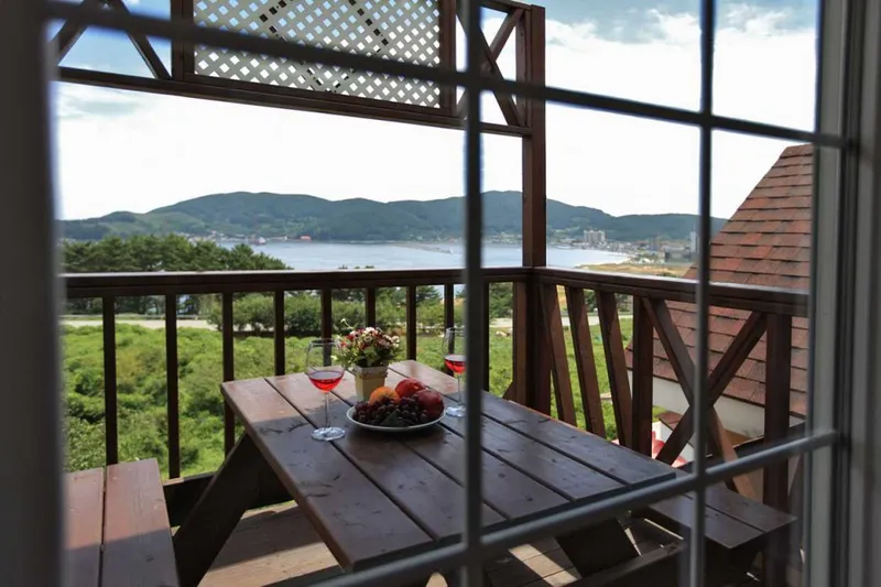 [Geoje] 3 minutes by car from Oedo Cruise Ship Terminal, 4-person Ocean View Maru #For One Week Stay Only 10