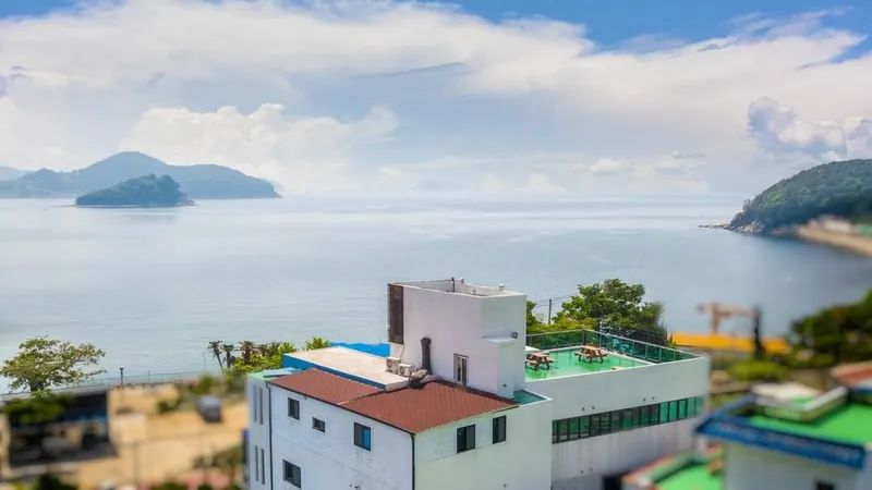 [경남 거제] 몽돌해수욕장바로앞 오션뷰 금화 301호 #개별스파 9