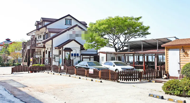 [경남 거제] 전객실 오션뷰 야외테라스가 있는 복층패밀리룸 4인실 B 15