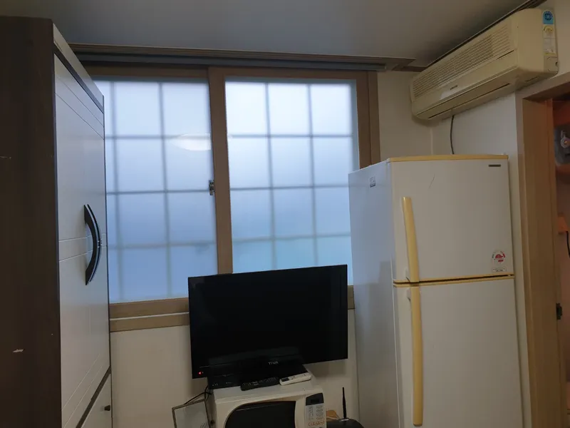 [Buk-gu, Busan] Unit 1, 3rd Floor, For You, a studio apartment 7 minutes from Sukdeung Station 16