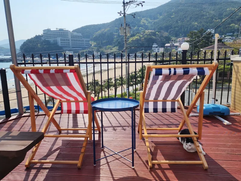 [Geoje] Ocean view detached one-room pension 101 right in front of Waehyeon Beach 6