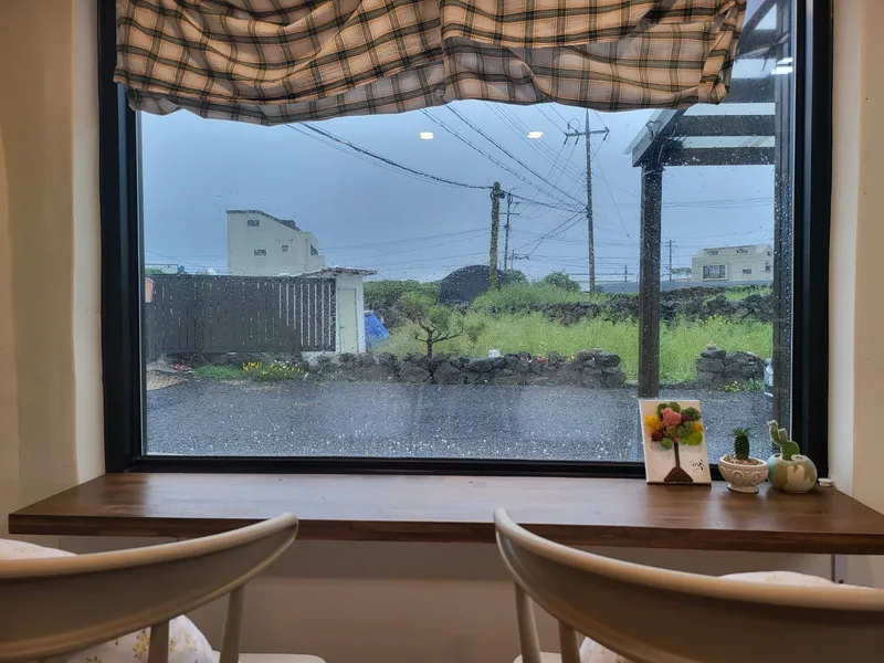 [Gujwa, Jeju] Woljeong Olle-gil Farmhouse #Wide Yard #Camping #5 Minutes to the Beach #Stone Wall #Parking Lot 3