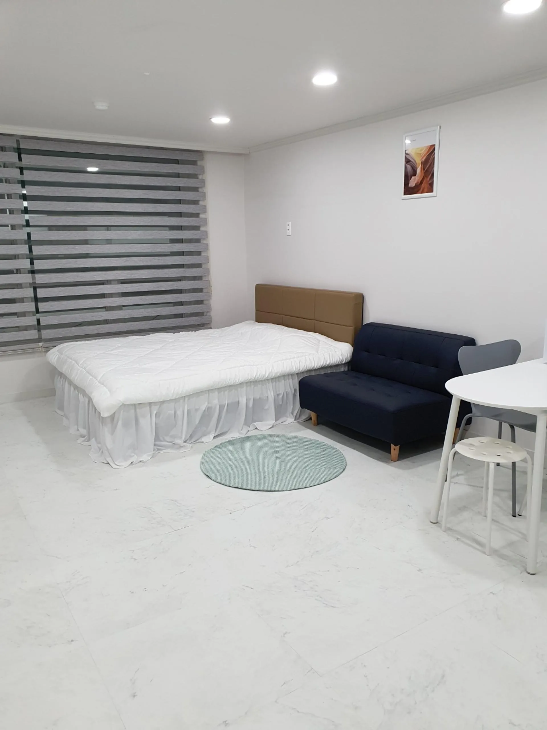 Gwangan-dong Coastal One-Bedroom Apartment