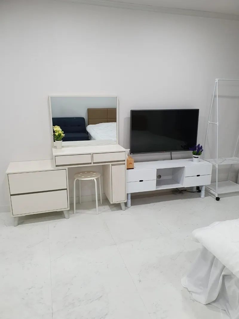 [부산 수영] 심플화이트 8