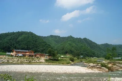 Yongpyeong-myeon Valley-View Cottage