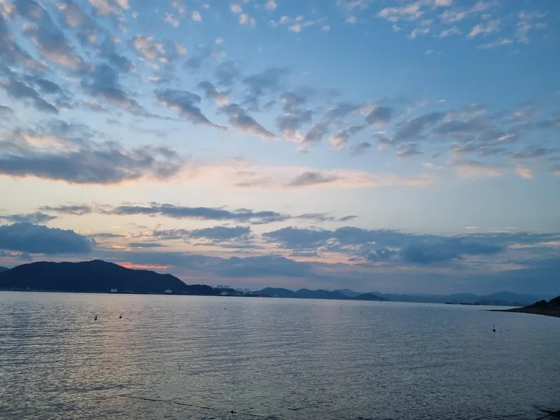 [Namhae] Ocean view yard private house healing fire pit 3 minutes from Eunmosae Beach Namhae Soul City 51