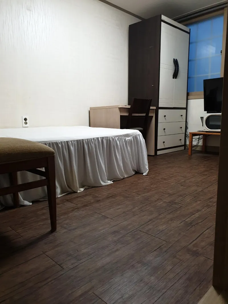 [Buk-gu, Busan] Unit 1, 3rd Floor, For You, a studio apartment 7 minutes from Sukdeung Station 18