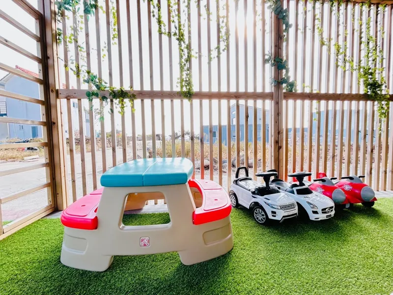 [Andeok, Seogwipo] #6 rooms #4 bathrooms #2 duplexes #2 playrooms Sanbangsan view private house 19
