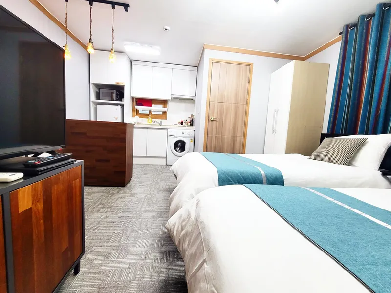 [Mapo, Seoul] Clean one-room apartment #203 near Mangwon Hangang-gil 3
