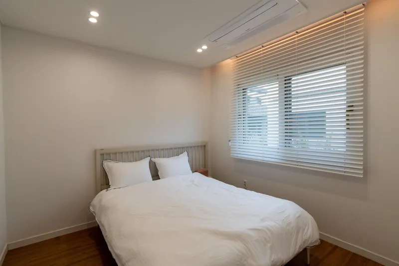 [Seongsan, Seogwipo] Pet-Friendly Four-Room Duplex Townhouse A 5