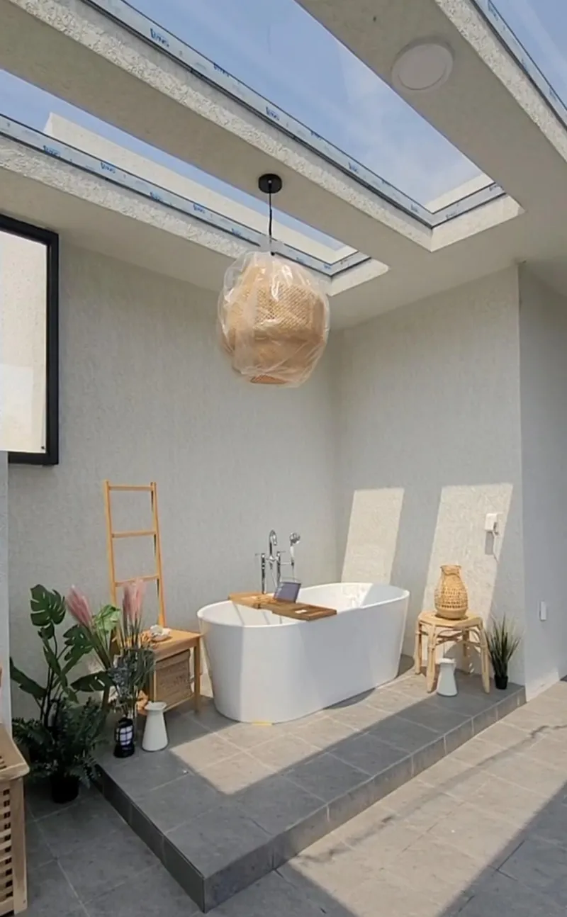 [Namwon, Seogwipo] A newly built two-story two-room detached house with an outdoor bathtub overlooking the rice fields on the 4th Olle Trail 3