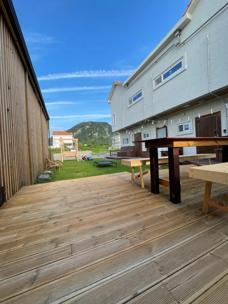 [Andeok, Seogwipo] #6 rooms #4 bathrooms #2 duplexes #2 playrooms Sanbangsan view private house 2