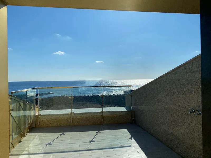 [Seongsan, Seogwipo] Special price, luxury family room with emerald sea view, duplex, 70 pyeong 3