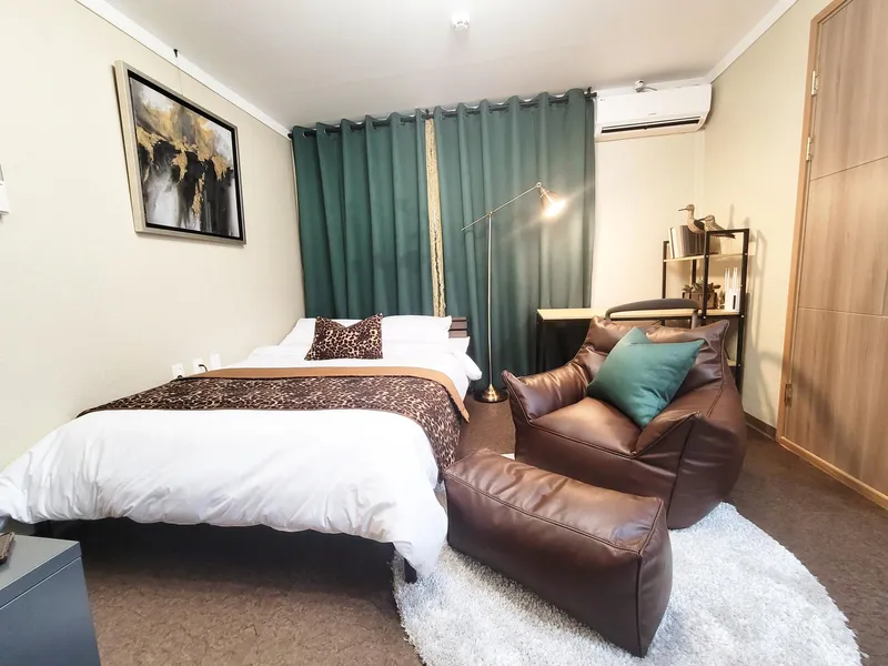 [Mapo, Seoul] Clean one-room apartment #302 near Mangwon Hangang-gil 11