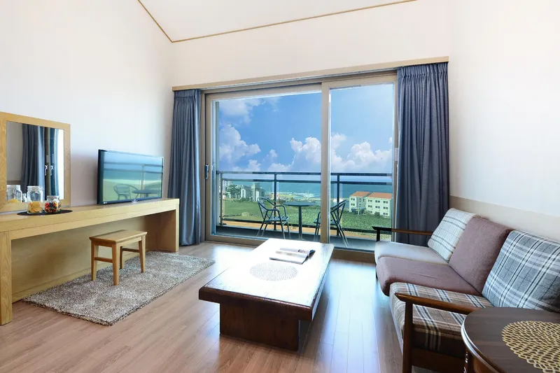 [Aewol, Jeju][Jeju Aewol Ocean View] Deluxe Room E with a beautiful sunset 6