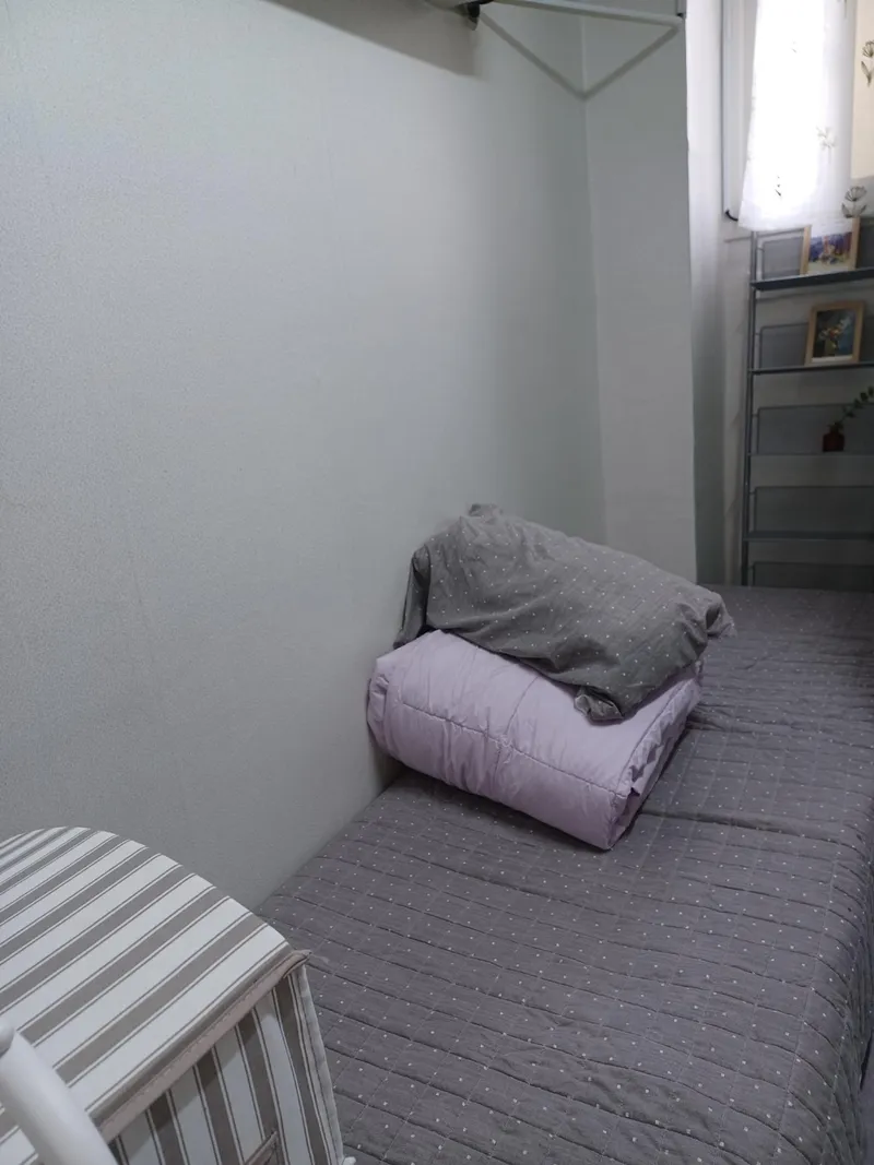 [Seocho, Seoul][Gangnam] Overwhelming Location! 3 minutes from the station, large windows, private bathroom (22 sq ft). 8