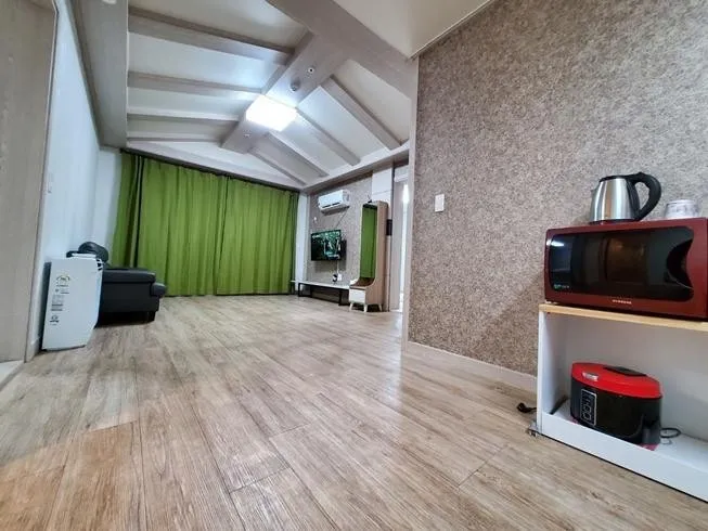 [Gujwa, Jeju] Hallasan & Darangshi Oreum panoramic view forest area two-room 301 #Pets allowed 10