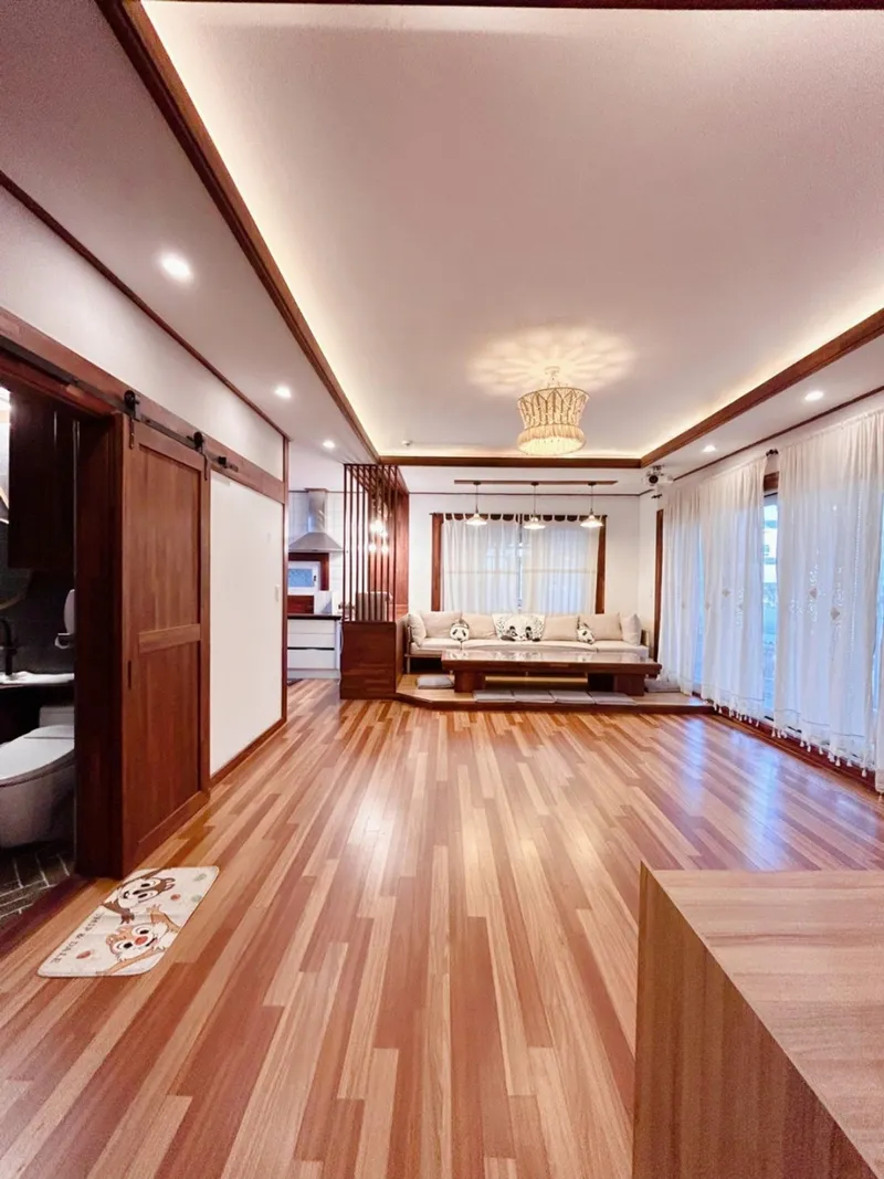 [Andeok, Seogwipo] #5 rooms #3 bathrooms #1 playroom Sanbangsan view large family house 12
