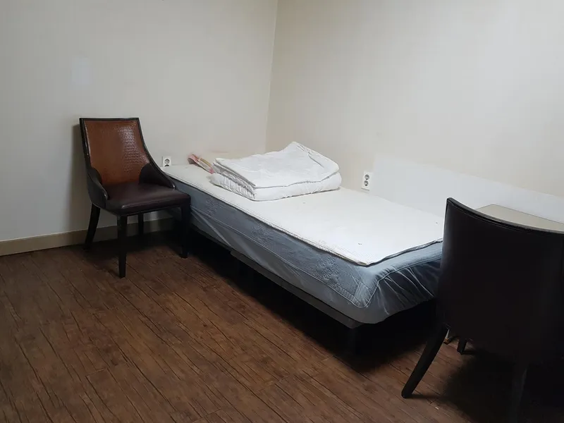 [Buk-gu, Busan] 7-minute walk from Sukdeung Station, 1st floor, one-room unit 5 5