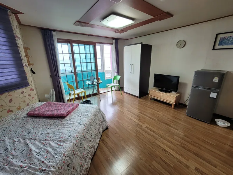 [Yongdam 3-dong, Jeju] One-room, 2-person pension Ocean View D within 10 minutes by car from Jeju Airport 13