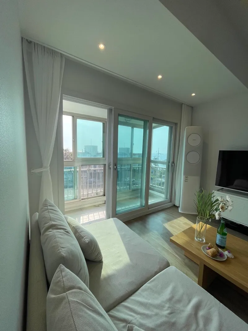 [Hallim, Jeju] 2-room villa near the sea on the coastal road #Hyeopjae #Ocean view #Hanrim 34