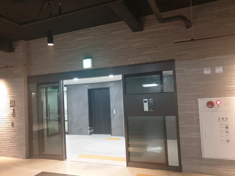 [서울 동작] 노량진1,9호선초역세권/9월특가/홍대명동강남 19