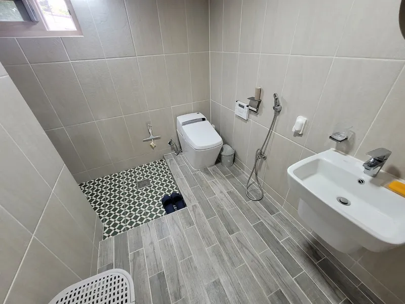[Doryeon 2-dong, Jeju] Spacious Studio Room 102 with Stone Wall #5MinuteDriveFromSamyangBeach 7