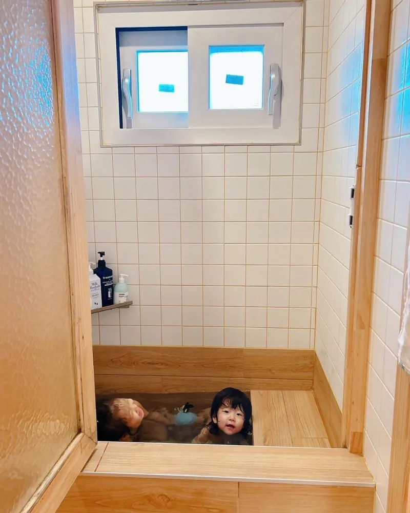 [Andeok, Seogwipo] #6 rooms #4 bathrooms #2 duplexes #2 playrooms Sanbangsan view private house 30