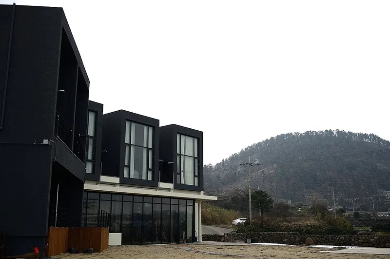 [Aewol, Jeju] 3-minute walk from Aewol Coastal Road, Separate One-Room Pension Family Room No. 9 13