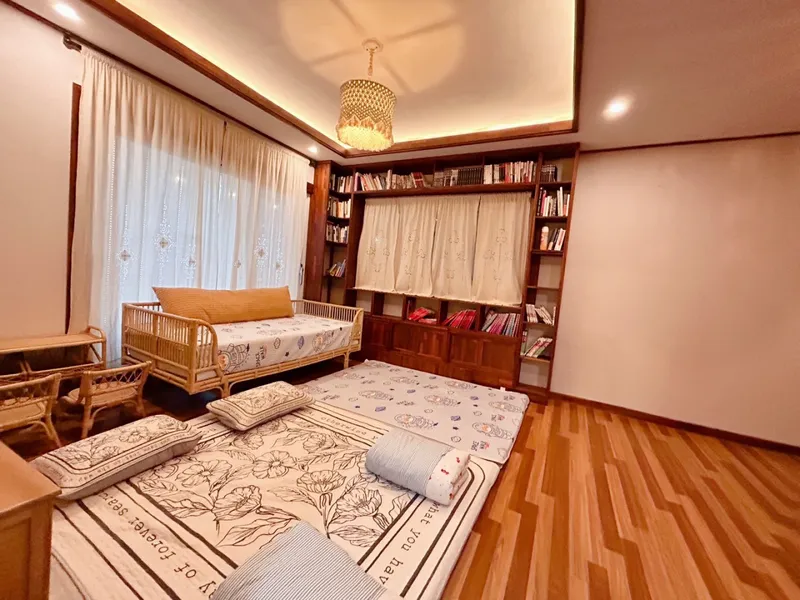 [Andeok, Seogwipo] #5 rooms #3 bathrooms #1 playroom Sanbangsan view large family house 2