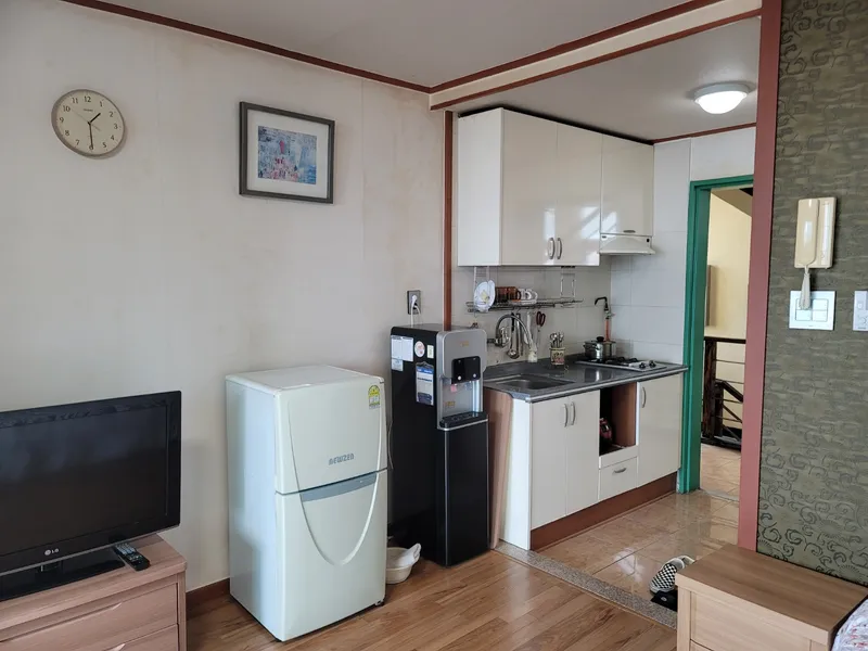 [Yongdam 3-dong, Jeju] One-room, 2-person pension Ocean View D within 10 minutes by car from Jeju Airport 9