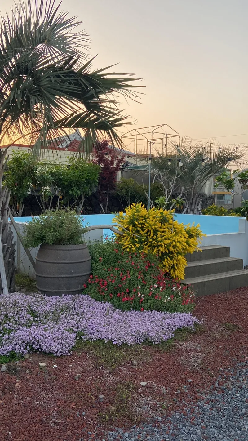 [Hallim, Jeju][Jeju Hyeopjae] Jeju Countryside Stone Wall House Hyeopjae Private Stay with Large Pool 23