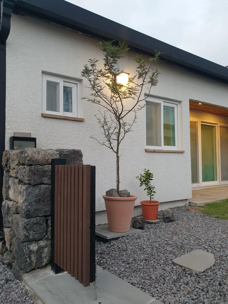 [Hallim, Jeju] #GuokdokchaeMinbak #Bookstay with a beautiful sunset and sea view of Biyangdo 34