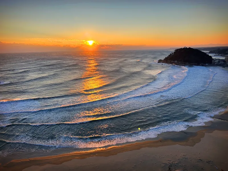 [Yangyang] E7-10/1. High-rise ocean view. Full options. Bed sunrise. Close to Yangridan-gil. OTT available. 27