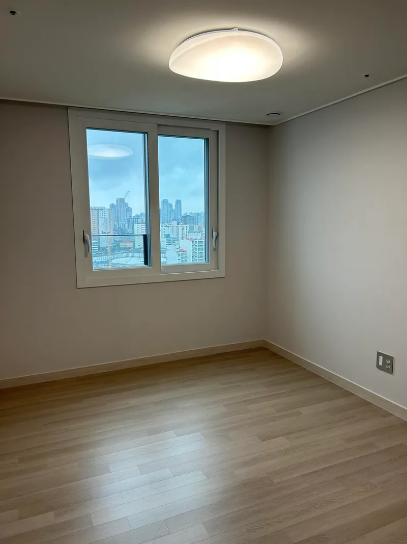 [Michuhol, Incheon][Juan] #New25PyeongApartment #3Bedrooms2Bathrooms #FullOfSunshine #JuanStation #CitizenParkStation 6