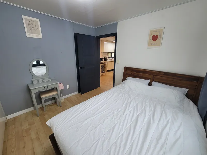 [Gujwa, Jeju][Jeju Gimnyeong] Yellow house next to Gimnyeong Cheonggulmul #Right in front of Gimnyeong sea 43