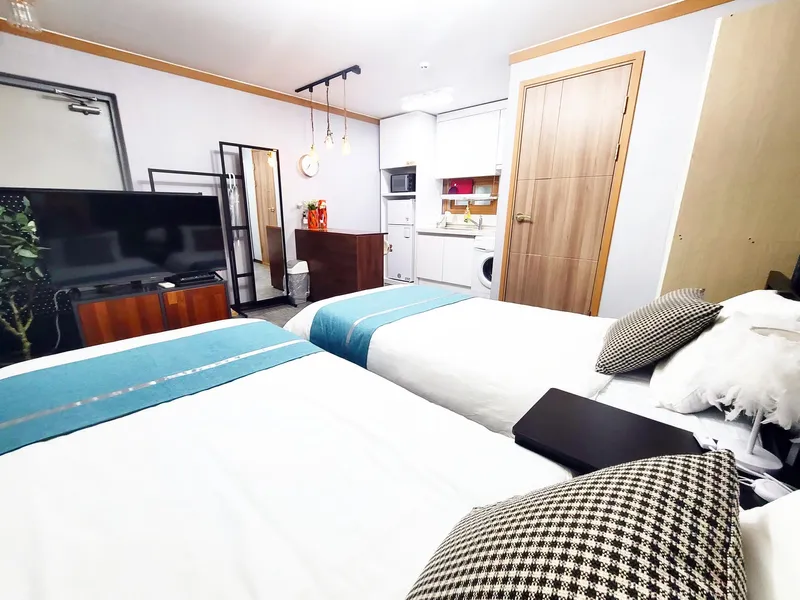 [Mapo, Seoul] Clean one-room apartment #203 near Mangwon Hangang-gil 5