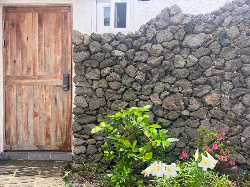 [Aewol, Jeju] Half-price discount event for full moon #Jeju emotional accommodation #Ghibli emotional #Moon 32