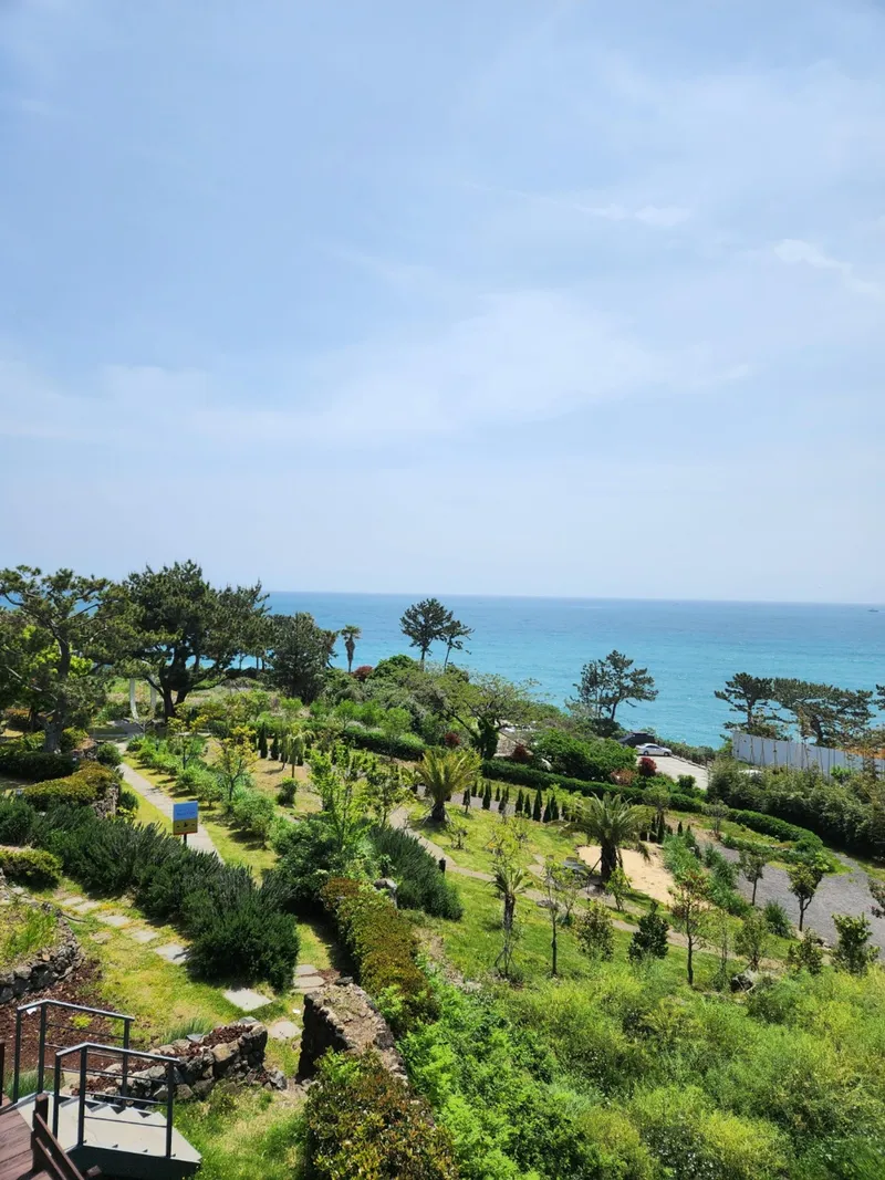 [Hogeun-dong, Seogwipo] New special price Ocean view two-room 3-story independent pension pool villa swimming pool Olle-gil A 21