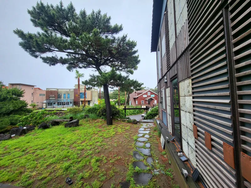 [제주 애월] - 석양이 아름다운 200평 단독 2층 독채 44