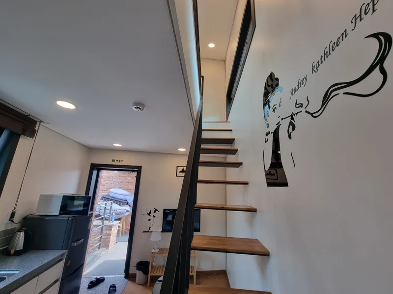 [Gangneung] Private villa near Gangmun Beach, cost-effective, 1-person mini duplex 6