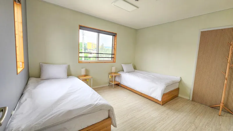 [Aewol, Jeju] A two-story independent guesthouse that can accommodate 4 people at most and up to 6 people. 50